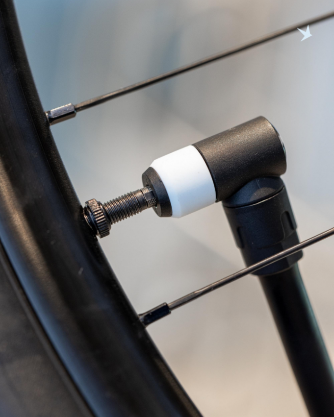 Schwalbe réinvente sa chambre à air Aerothan Schwalbe