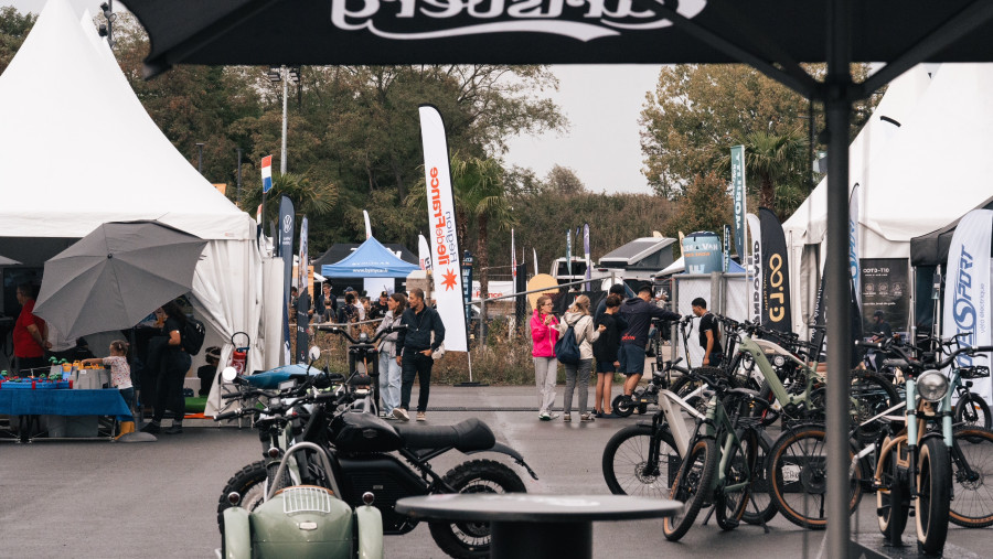 Salon Gliss and Van Vaires-sur-Marne