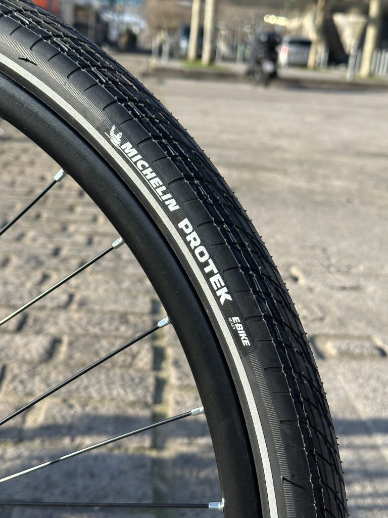 Brera voyager VAE Trekking
